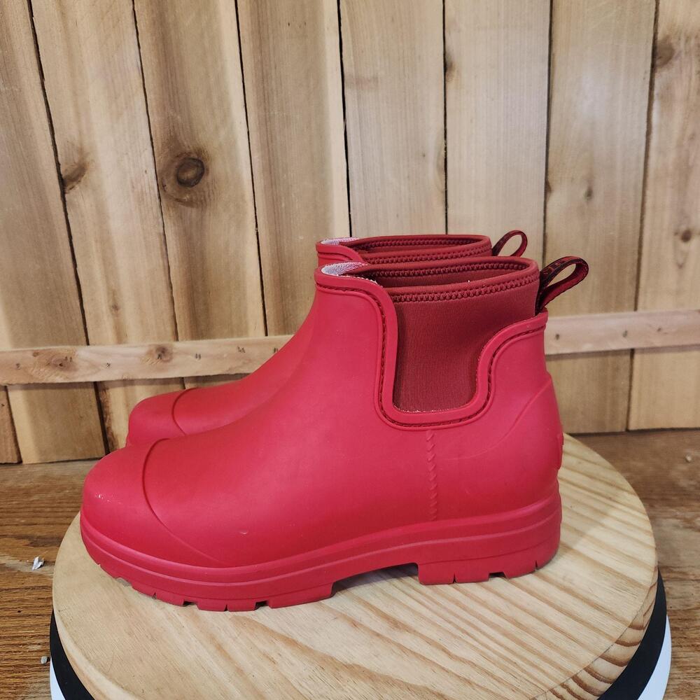 UGG Droplet Rain Boots Womens 9 Red Rubber Waterproof Ankle Pull On Lined Winter